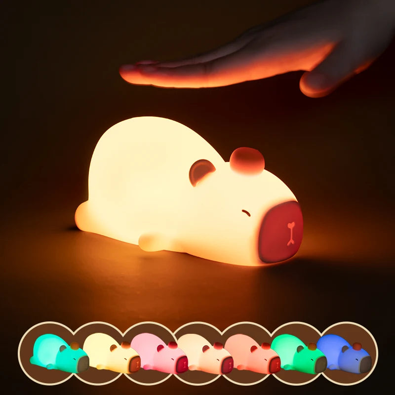 Luminária Noturna Capivara de Silicone LED / Meu Luxo