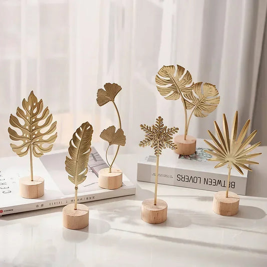 Escultura Metalizada Folhas