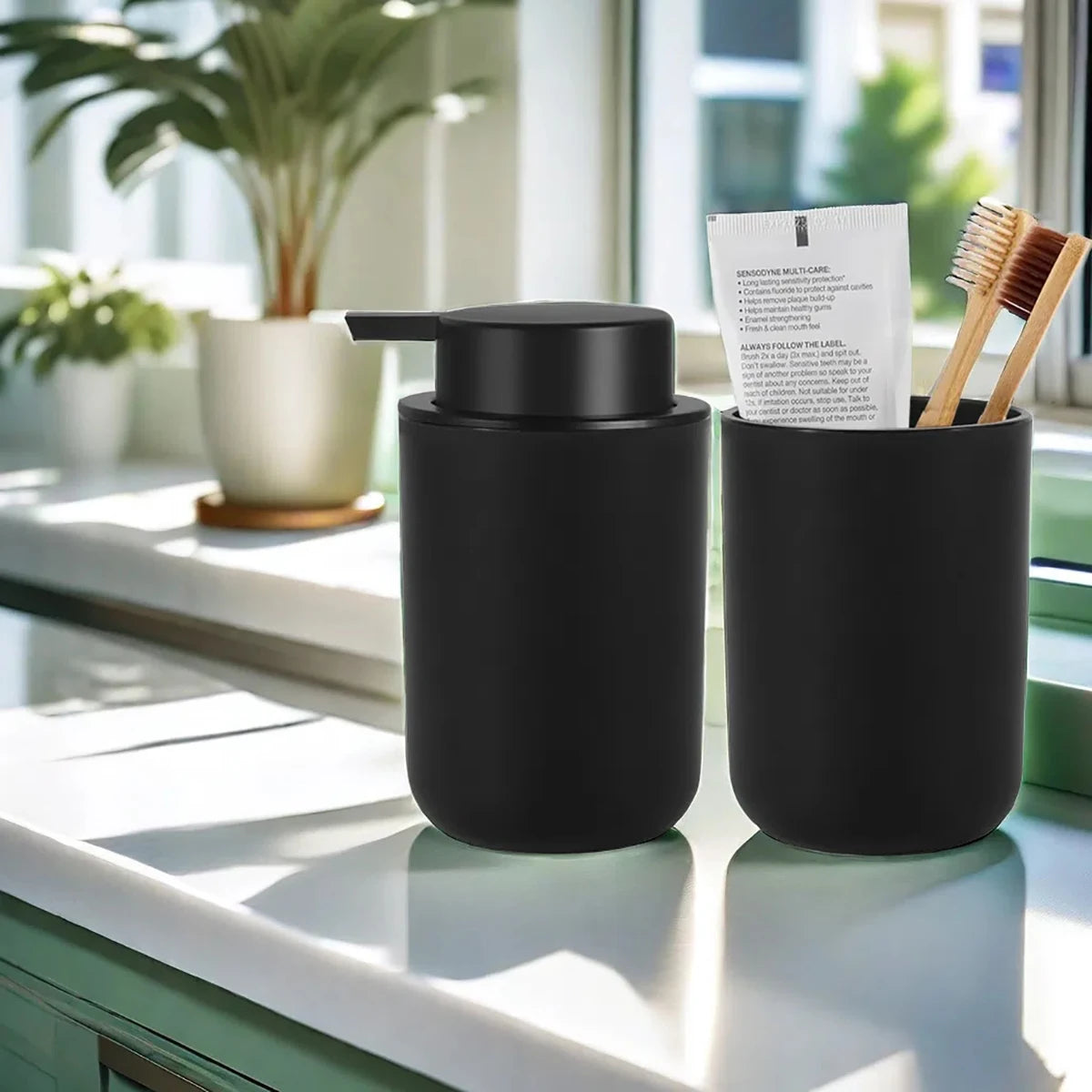 Dispensador de Sabonete Líquido e Copo Preto - Meu Luxo